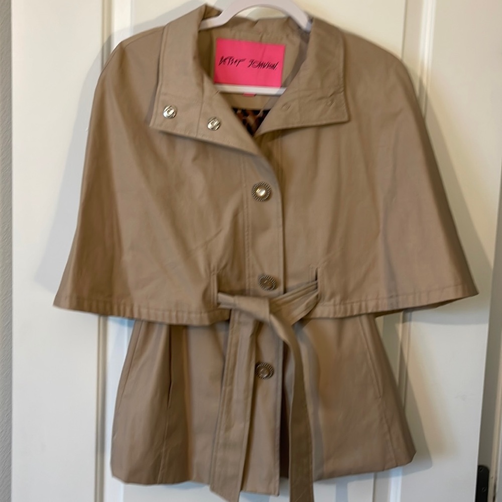 Betsy Johnson cape jacket